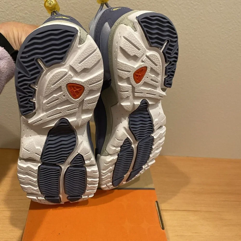 Nike Air Hydrous Vintage 2002 302179 Women's 9 / 40.5 New‎ With Box Blue